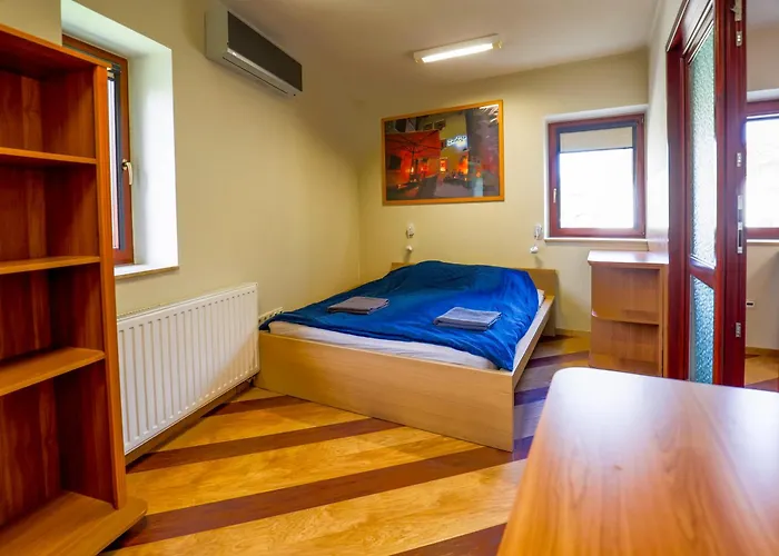 Sunset Suites Fuered